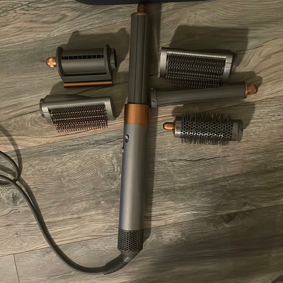 Dyson Airwrap Multi-Styler - Complete Long